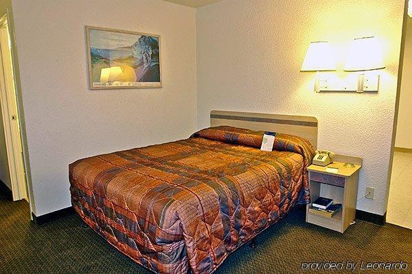 Rodeway Inn لاس كروسيس، نيومكسيكو المظهر الخارجي الصورة
